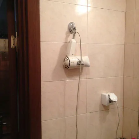 Flat Near The Sea 포마리